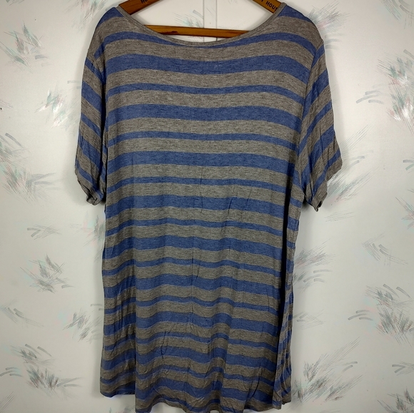 LuLaRoe Gray Blue Striped Short Sleeve Shirt 3X - Picture 4 of 8
